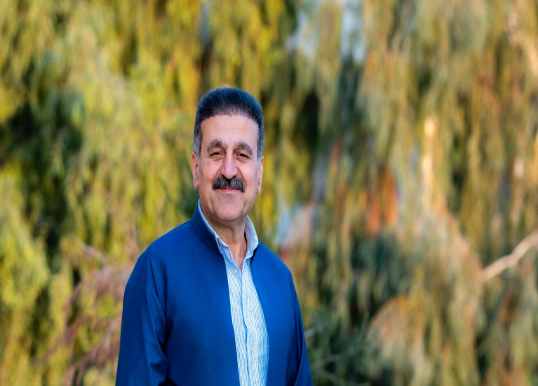 کاک بابەشێخ حوسەینی سکرتیری گشتی سازمانی خەبات ی کوردستانی ئێران
